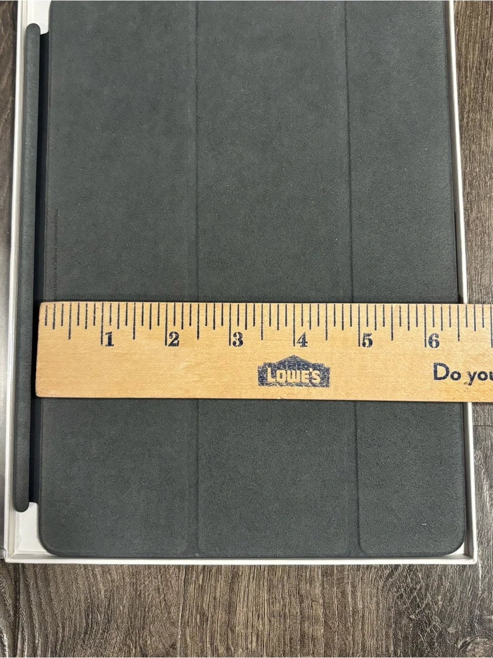 Apple iPad Air Smart Cover in Black/ Charcoal MGTM2ZM/A